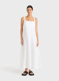 https://cdn.shopify.com/s/files/1/1919/0761/files/BONDI_BORN_Delphi_Flared_Maxi_Dress_White_Front_c11f97dd-ee50-43be-a5a7-4299fc667c0c.jpg?v=1748319654