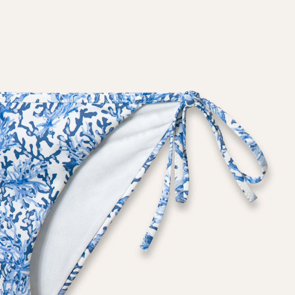 https://cdn.shopify.com/s/files/1/0853/1227/4697/files/Classic_slip_coral_blue_dettaglio.jpg?v=1757942641