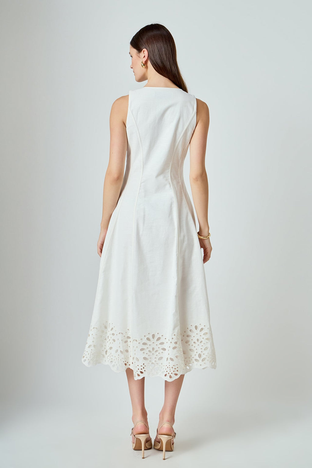 Embroidered Flounce Maxi Dress White Floral Scallop V-Neck Lined Sleeveless
