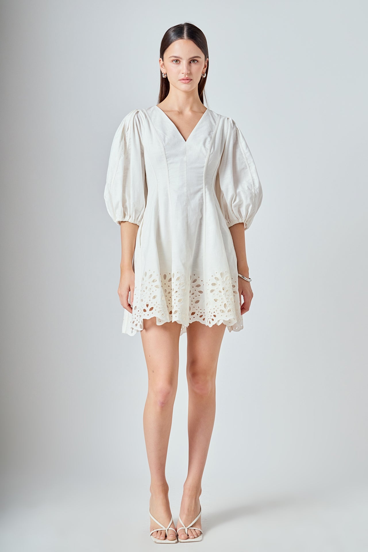 Embroidered Half Sleeve Mini Dress White Cotton Linen Scallop V-Neck