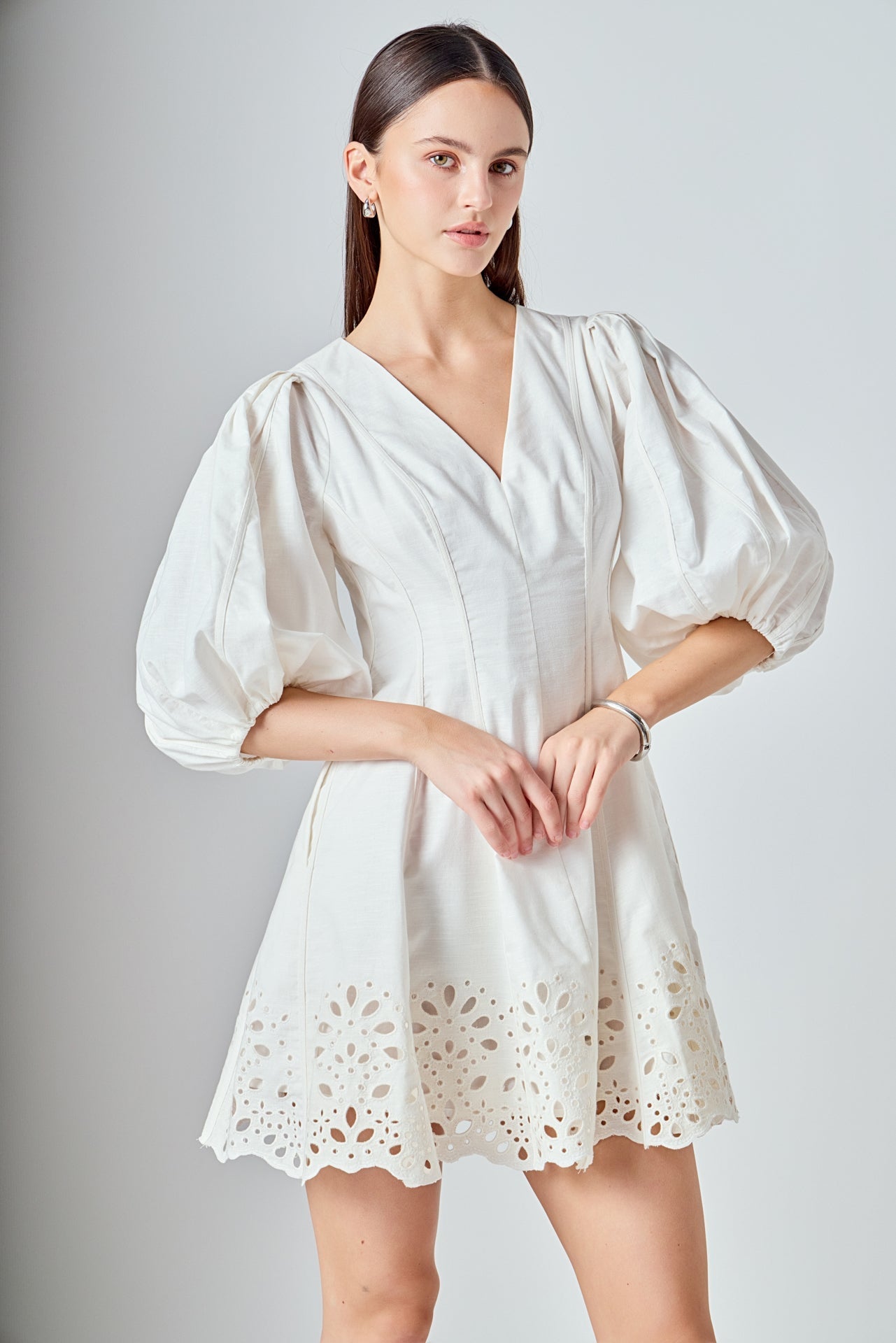 Embroidered Half Sleeve Mini Dress White Cotton Linen Scallop V-Neck