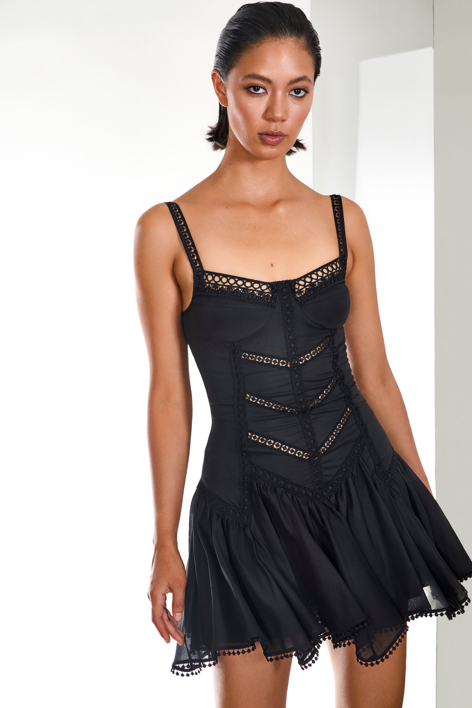 Lira Short Dress Cotton Voile Heart-Neck Embroidered Flared Skirt