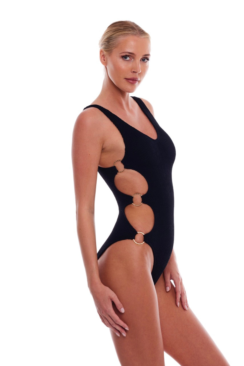 https://cdn.shopify.com/s/files/1/1371/5431/files/Loveandbikinis6752537b7314d86752537b73240.304439416752537b73240.jpg?v=1769538332