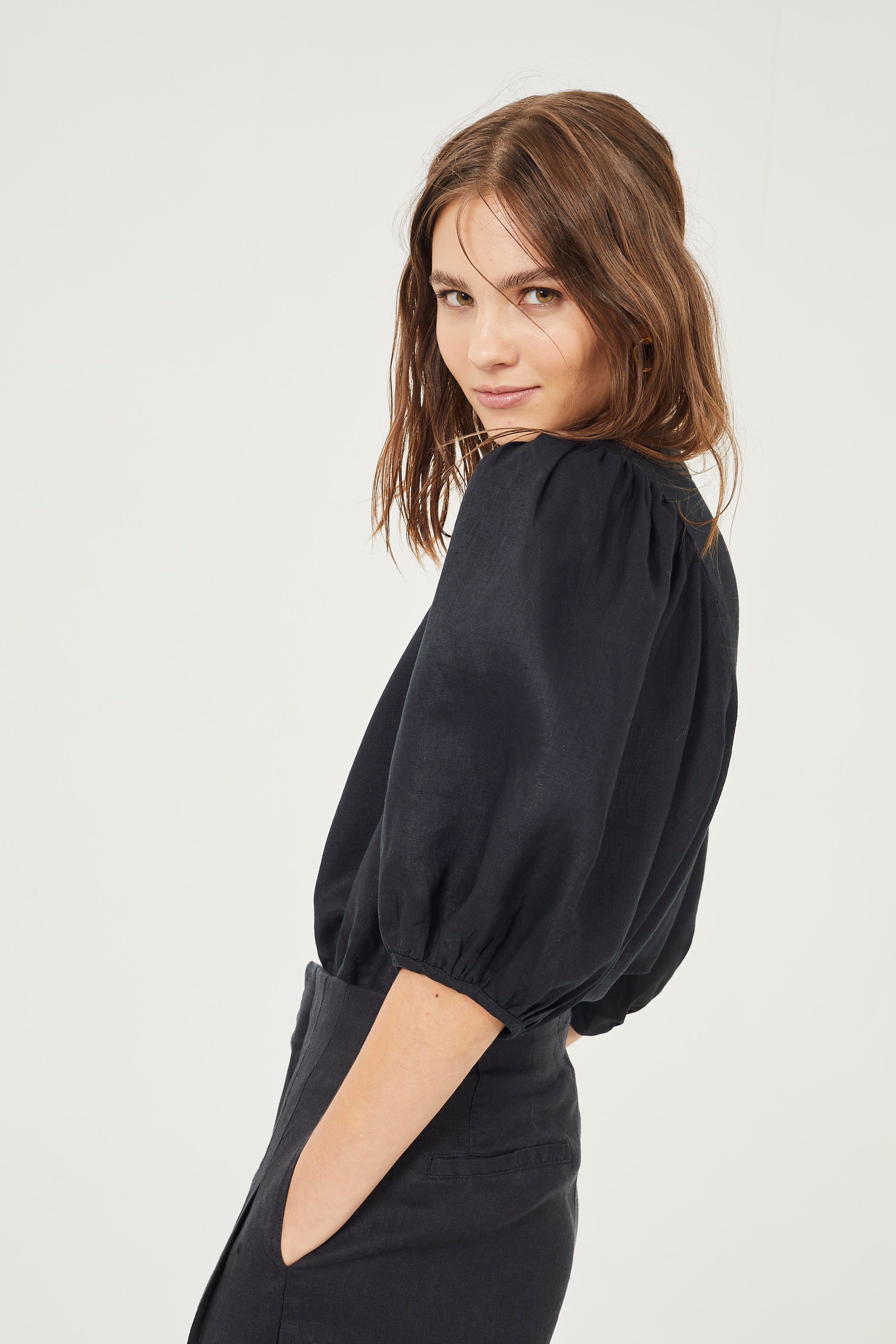 Bubble Linen Shirt Black - 100% Organic Prewashed Linen Puff Sleeve