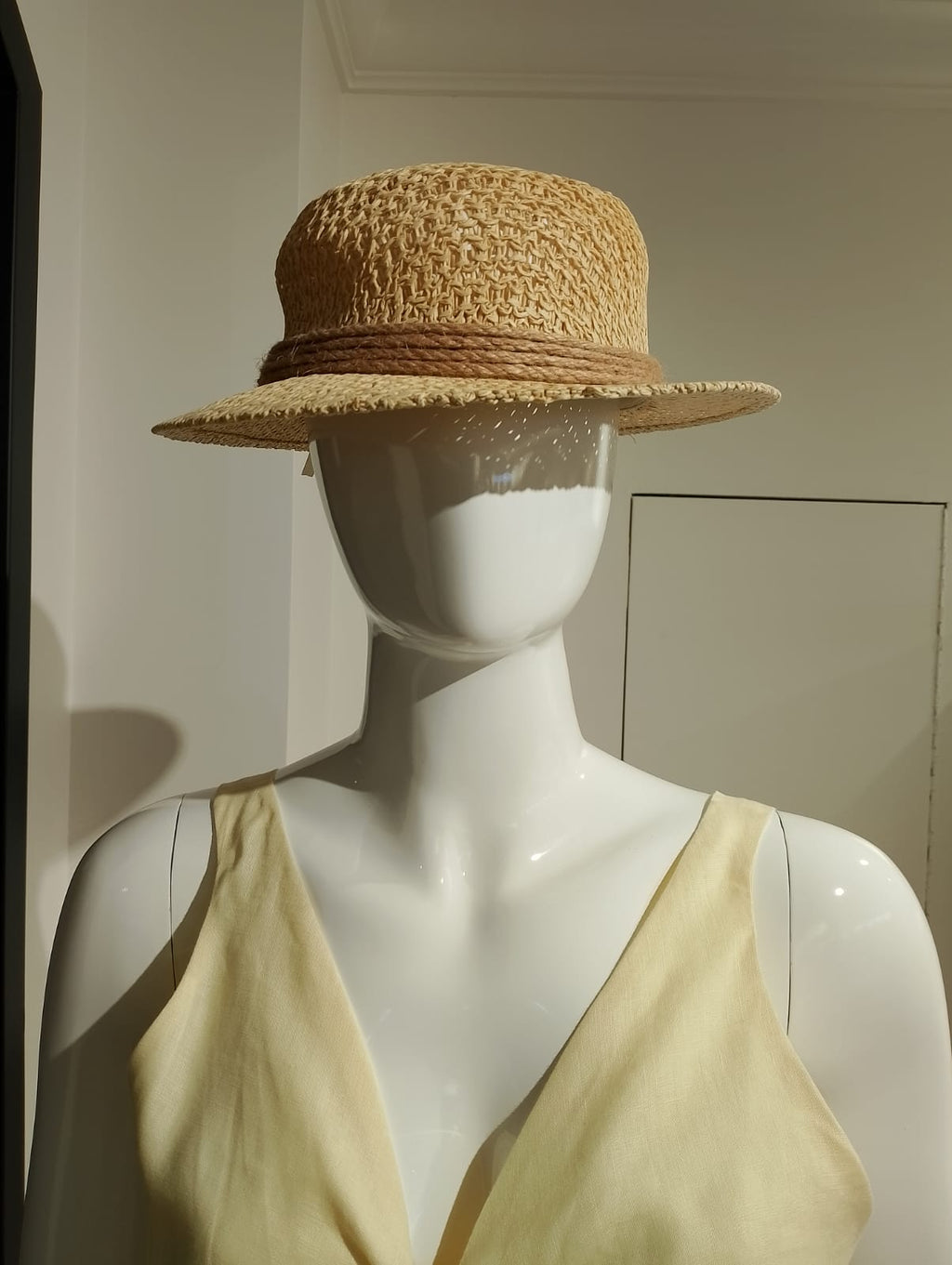 Lucy Beige Hat