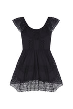 Vestido Corto Vaiana Off-Shoulder Bardot Guipur Volant Asymmetric Skirt