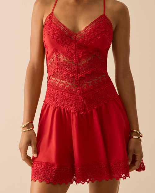 DRESSES